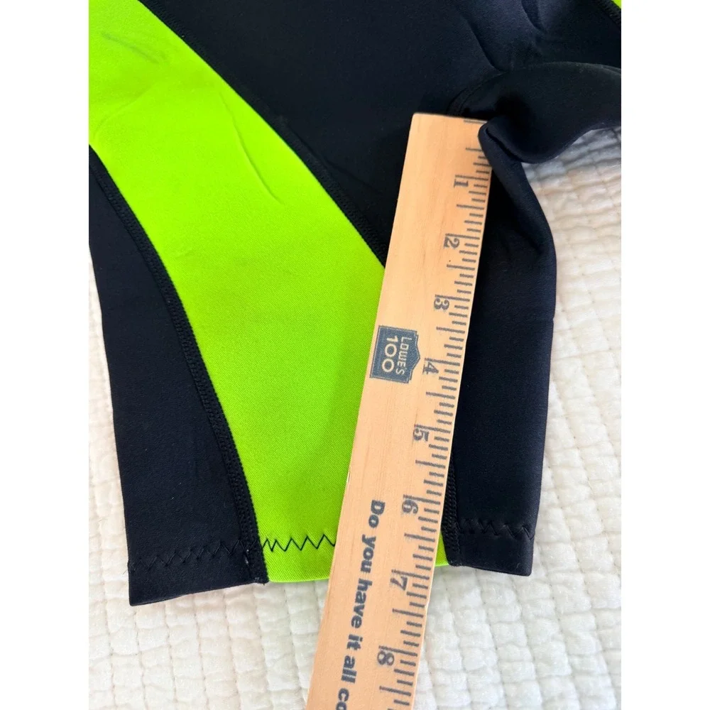 Deep See Kids Wetsuit Size M Shorty 2mm Neoprene Black Neon Green Snorkel Surf